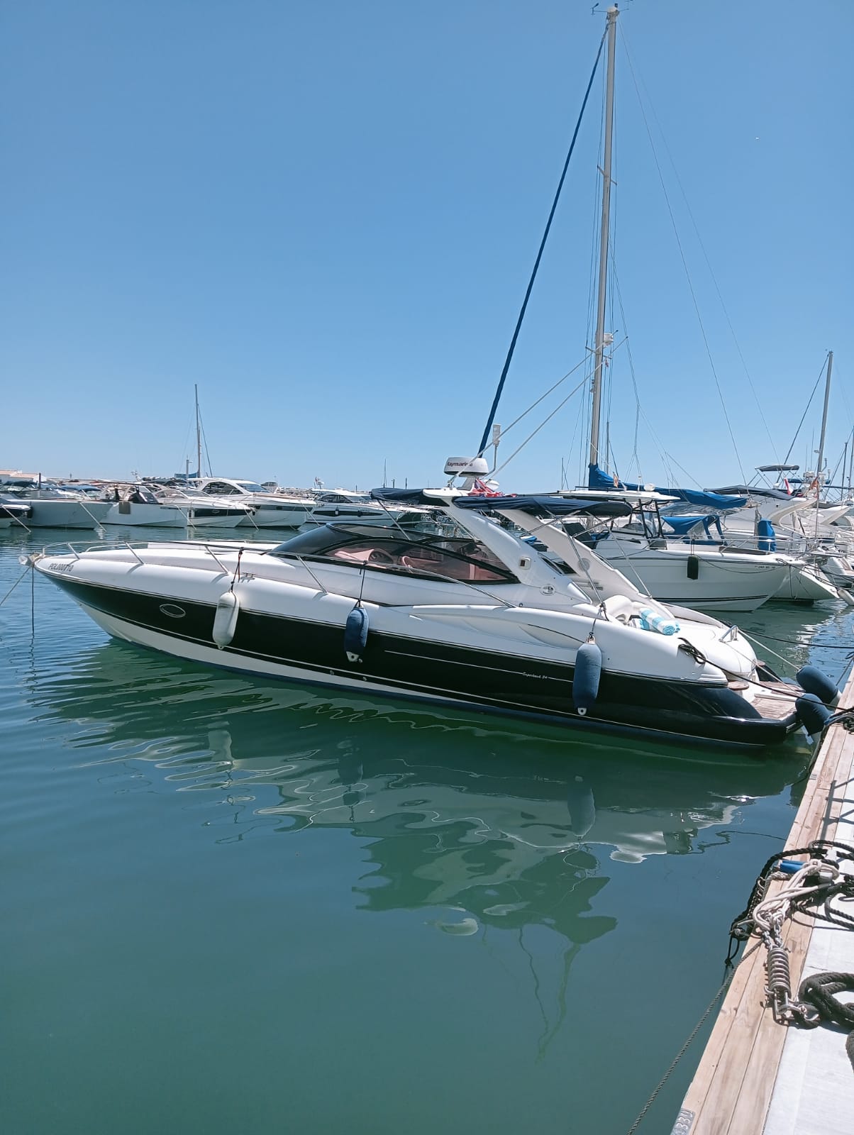 SUNSEEKER SUPERHAWK 34